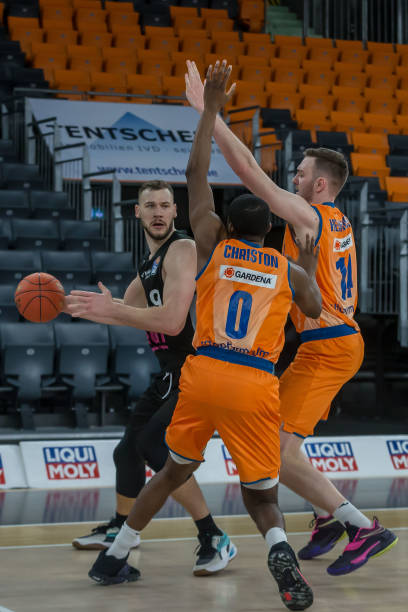 制造低位或 制造低位或